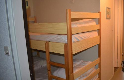 Charmant studio cabine avec balcon exposé sud pour 4 personnes au cœur de la Station - FR-1-592-32 - Foto 2