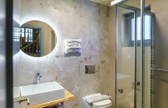 Wild Lavender Mountain Resort - Photo 32