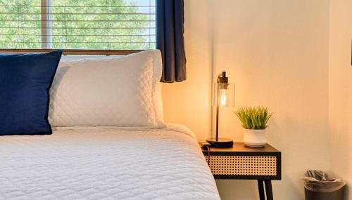 FlightDeck HotTub Fireplace NearAirport FamilyHome - Foto 4