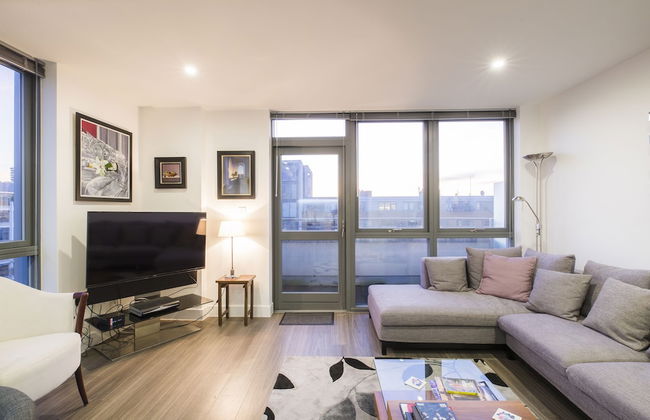 JOIVY Trendy Islington Flat for 2 with Patio - Foto 1