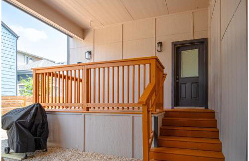 Skyline Retreat 3BR-3BA w Stunning Views Near DT - Foto 35