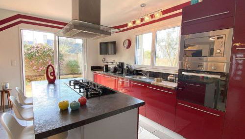 Maison avec WIFI, jardin clos et terrasse, à 500m de la mer et du GR34, Île Grande - FR-1-368-13 - Foto 4