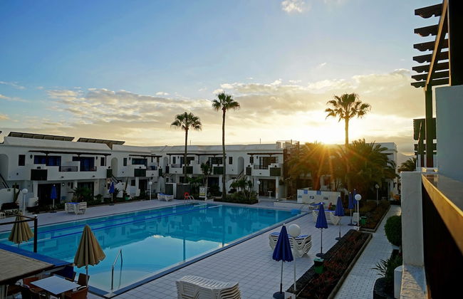 Apartamentos Plaza Azul - Photo 16