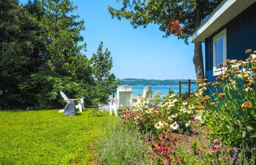 Fireplace! Waterfront Gem Near Leelanau Wine Trail - Foto 22