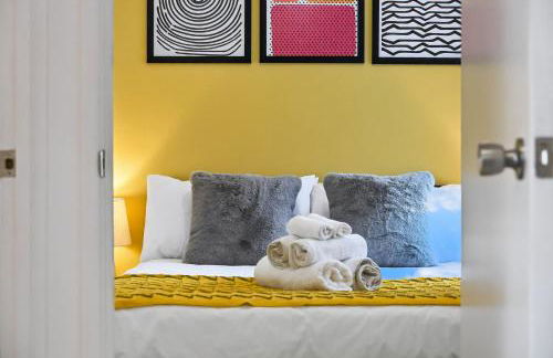 Comfy City Base with Free Parking Walk Everywhere - Foto 41