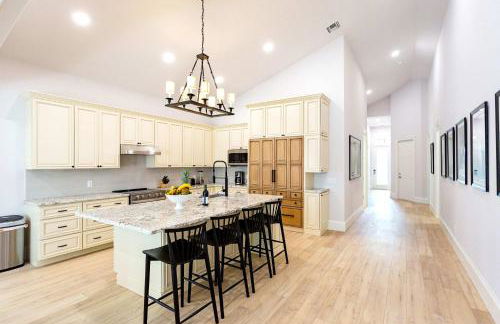 Imola Vacation Rental - Photo 15