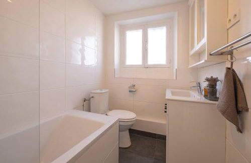 Eiffel Tower View 3BR Balcony - Foto 12