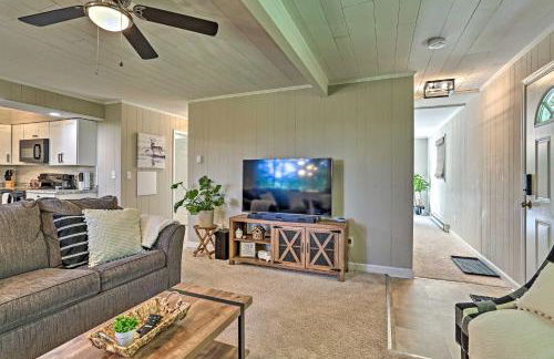 Deck and Gas Grill Modern East Stroudsburg Home! - Foto 5