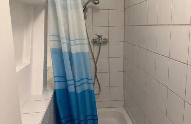 Voll ausgestattetes Apartment direkt in der City - Foto 8