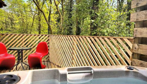 Shrew Lodge-woodland Lodges-Hot Tub-Pembrokeshire-Tenby - Foto 5, Garden