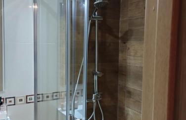 Piso.2hab+2baños+garaje+Asc+A C. - Foto 17