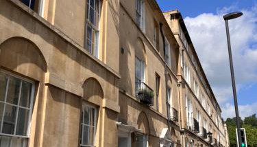 Elegant well appointed maisonette 105m2 - Foto 1