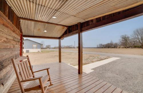 Couples Getaway with Ranch Views - Near Lavon Lake! - Foto 18