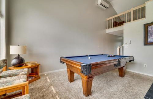 Near Big Boulder Mtn! Home with Fireplace and Games - Foto 8