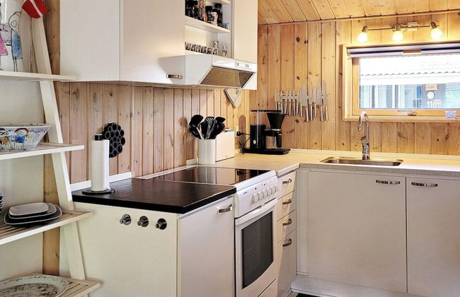 8 Person Holiday Home in Nexo-by Traum - Photo 14