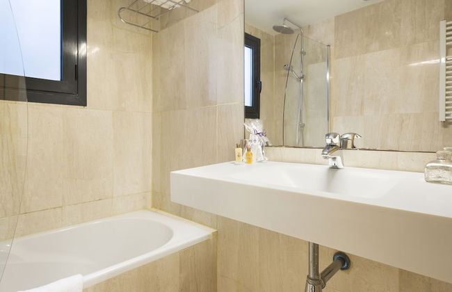 My Space Barcelona Private Pool Garden - Photo 49