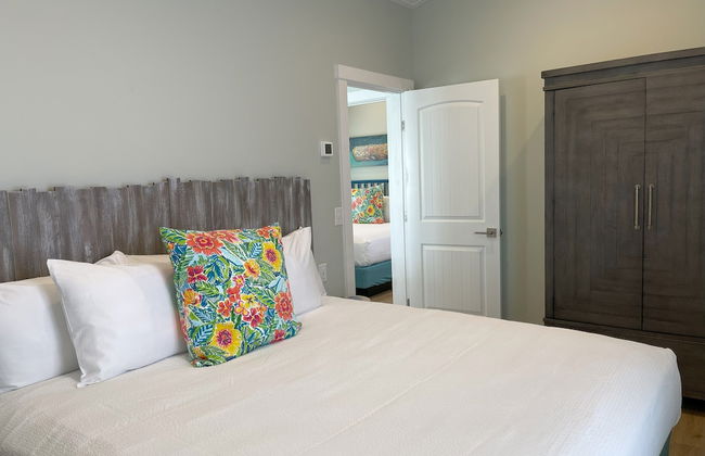 Key West Cottages - Photo 7