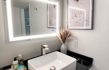 Pristine Full Sized Montrose Apartment Half Block to Menil Museum - Foto 25