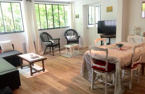 Loire Valley Medieval Getaway - Photo 72