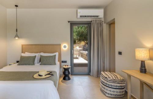 Topos Suites - Photo 46