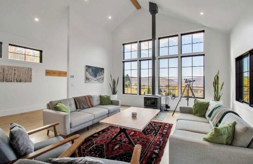 Magnificent Chalet Sweeping Views and Hot Tub - Foto 12