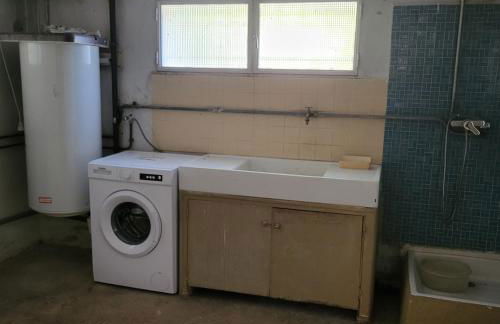 Beautiful house on large wooded grounds of 1600 m2 - Foto 32