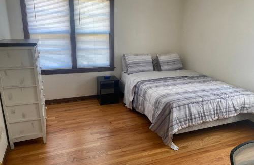 Spacious 4 Bedroom Home with 5 Beds near Interstate 40 in Amarillo, TX - Foto 26