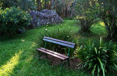 Bangalo a beira do rio em plena natureza - Foto 4