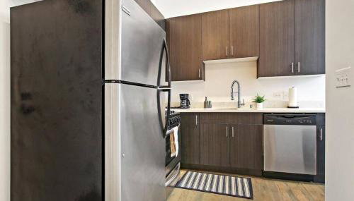 1BR Adorable Apt with In-unit Laundry - Lake 206 rep - Foto 2