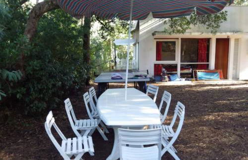 Charmante villa 60s à 50m de la plage, grand jardin - FR-1-736-74 - Photo 11