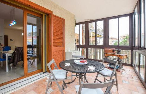 1 Bedroom Cozy Apartment In Siracusa - Foto 1