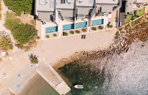 Beachfront Escape Villa Nevera - Foto 15