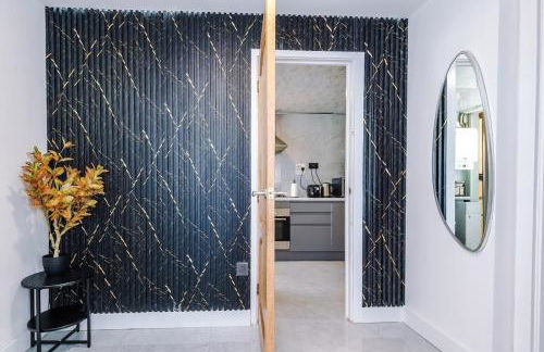 Pearl Reside - Sleeps 5, Free Parking & 5 Mins Manchester Centre - Foto 16