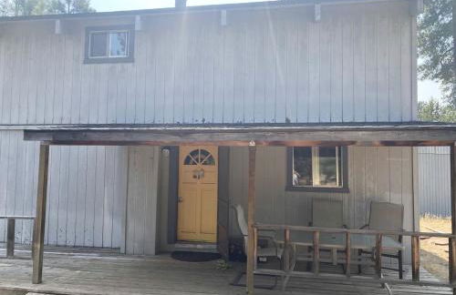 Rustic Cabin Rental near Hoodoo Ski Area and the Deschutes River in Sisters, Oregon - Foto 12