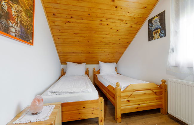 3 bedroom Apartment in Fonyód with garden and terrace - Photo 15