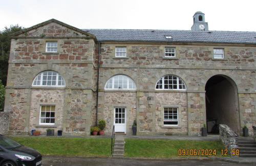 Culloden Stables 4 - Photo 1