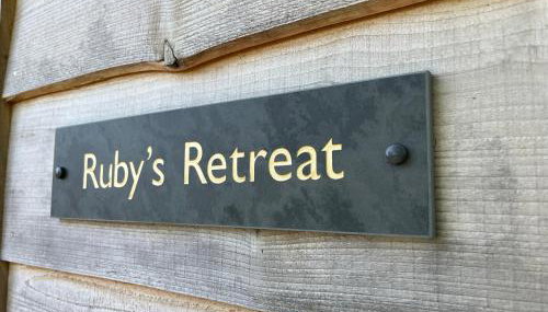 Rubys Retreat Stylish Log Cabin-Hidden Garden - Foto 3