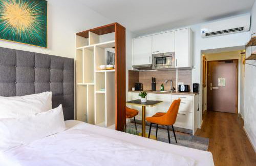 Munich Furnished Apartments - Photo 10