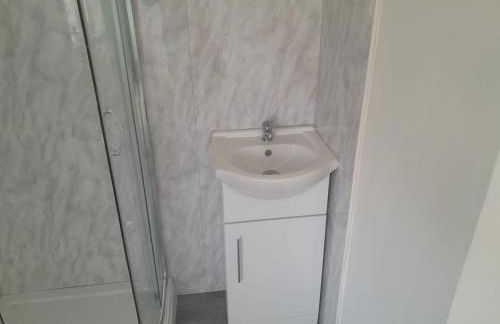 Chester House - 4-bed Spacious Contractor Accommodation in Durham City - Photo 5