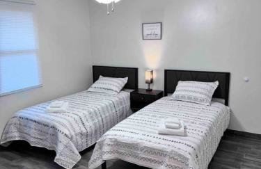 I-95 and Tanger Outlets. Pet Yes - Photo 40