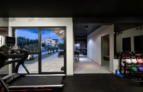 Villa Tina with Swimming Pool, Tennis court, Games room, Sauna, Gym, BBQ - Foto 34