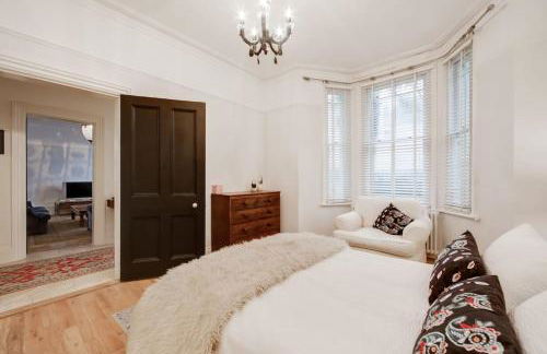 Princes Villa - large fully Self Contained Flat, 5 minutes from the sea - Foto 61