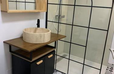 Gîte, Maison entière avec billard et bel espace de vie La Grange - Foto 9