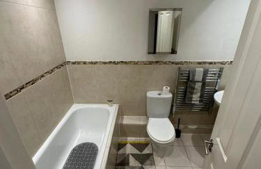 The Old Library - Modern Apartment near the Train Station and Racecourse - Foto 44