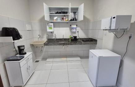 Conforto e ótima localização, perto do Hospital Haroldo Tourinho - Foto 43