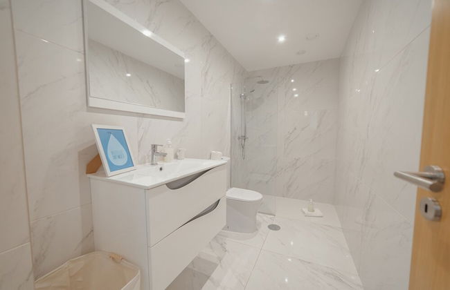 Pool Cinema Villa by Vacationy - Foto 59