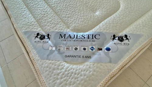 Central -300m Palais- Seaview-A/C-WIFI-spacieux - Foto 4