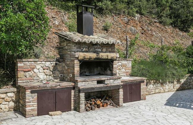 Luxury, Modern Apartment With Pool and Stunning Views - Foto 31