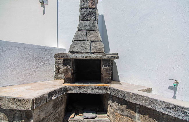 Mosteiros Beach House - Photo 51