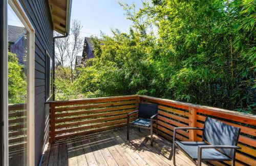 Stay Portland - Adorable Bright 1 Bed Near OHSU - Photo 3